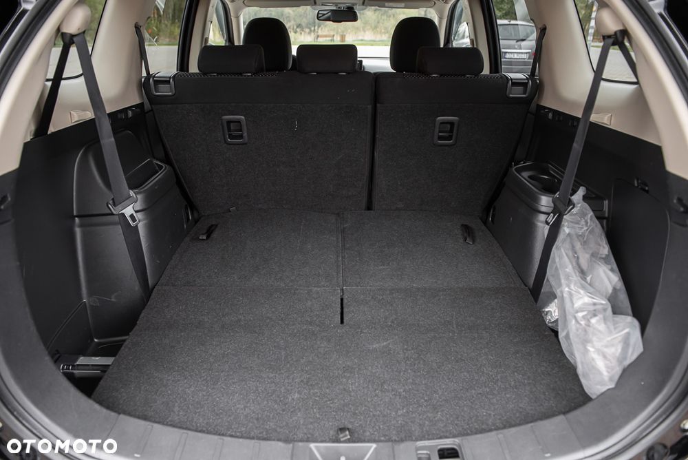 Mitsubishi Outlander 2.2 DI-D 4WD Automatik Diamant Edition - 28