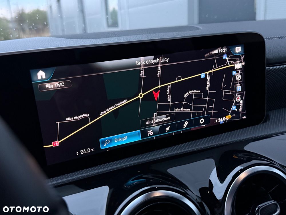 Mercedes-Benz CLA 180 7G-DCT Progressive Line Advanced - 37