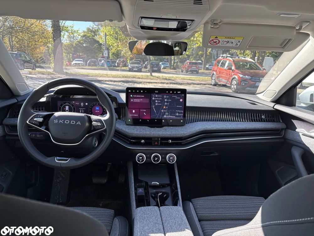 Skoda Superb 1.5 TSI mHEV Selection DSG - 12