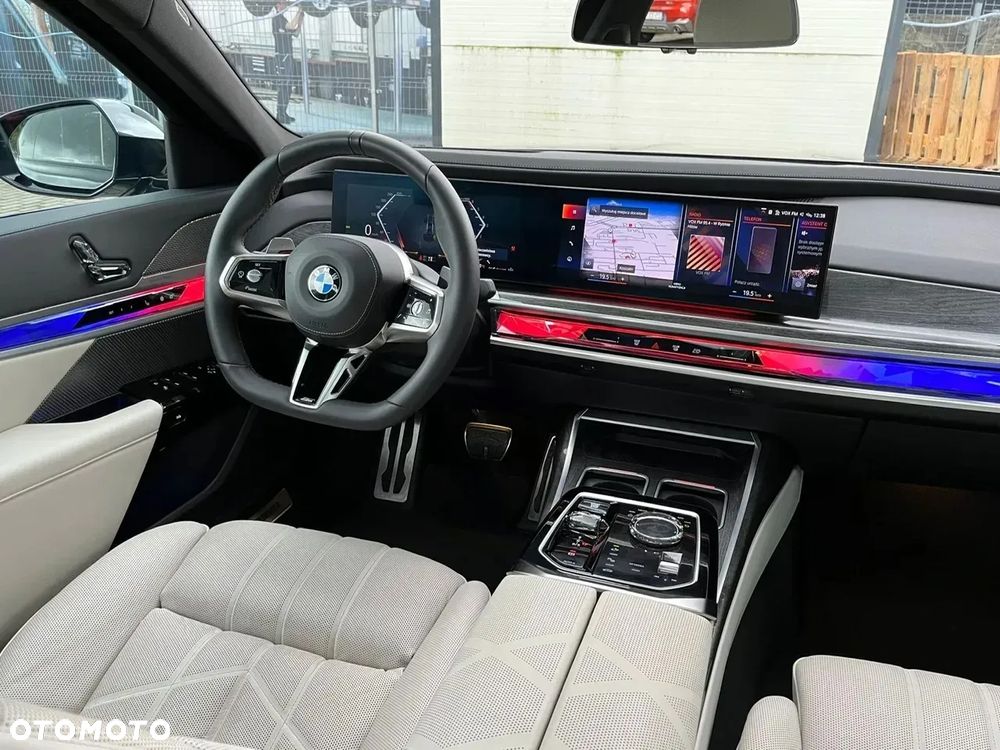 BMW Seria 7 740Ld xDrive - 16