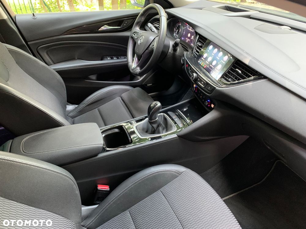 Opel Insignia - 12