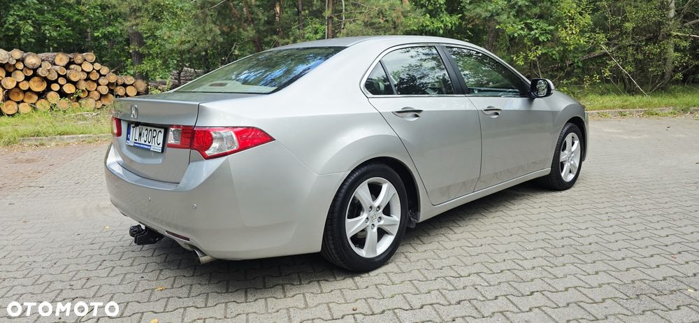 Honda Accord 2.0 Lifestyle - 29
