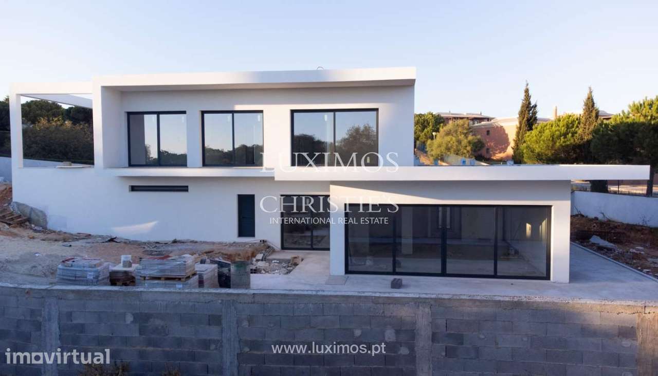 Moradia de luxo V4 com piscina, Carvoeiro, Algarve - Grande imagem: 2/27