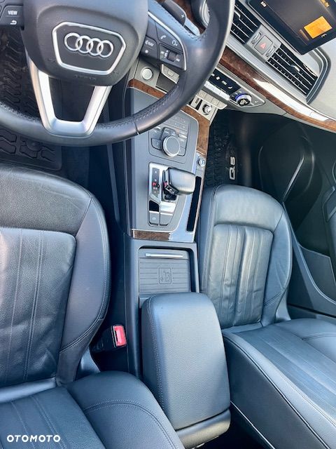 Audi Q5 2.0 TFSI Quattro S tronic design - 16