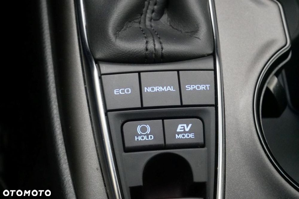 Toyota Camry 2.5 Hybrid Comfort CVT - 20