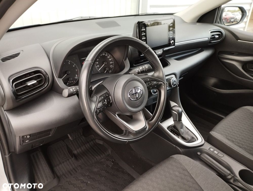 Toyota Yaris 1.5 Comfort CVT - 7