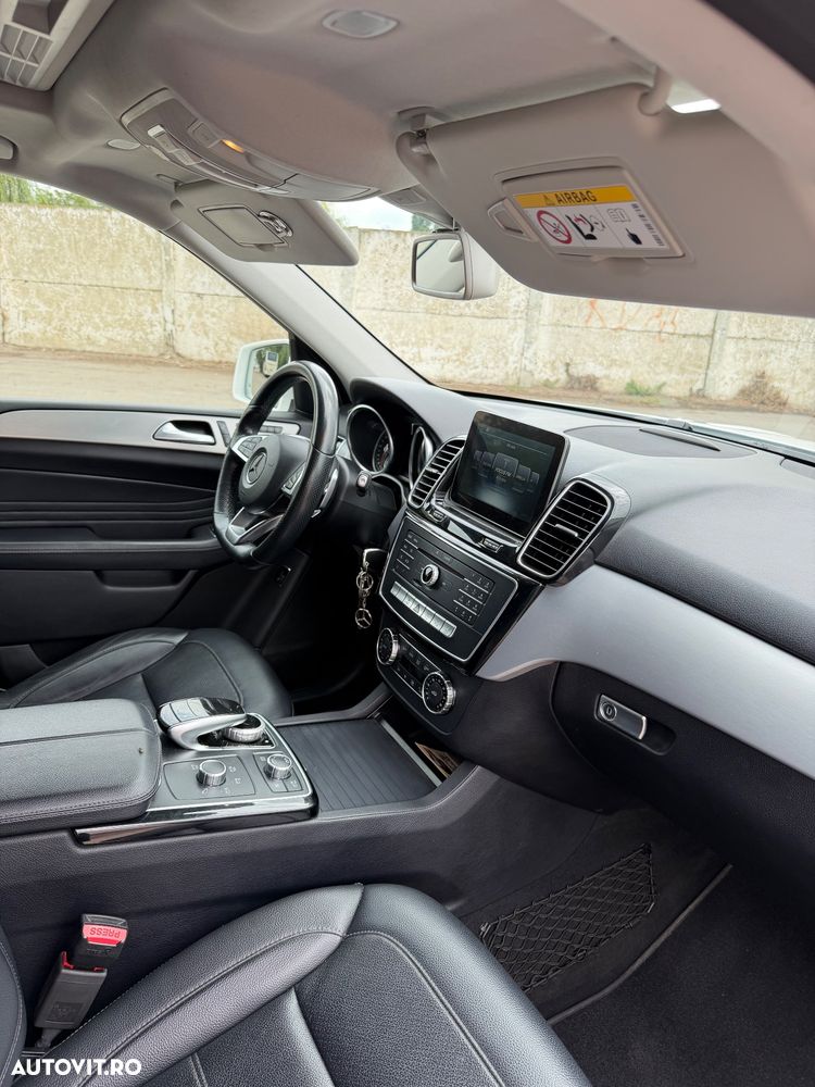Mercedes-Benz GLE 250 d - 11