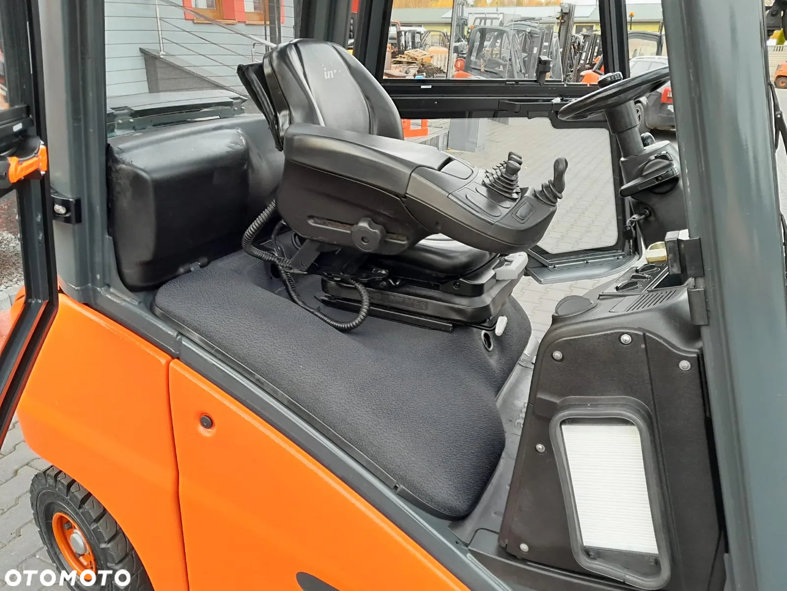 Linde H16T-01 KABINA TRIPLEX - 14