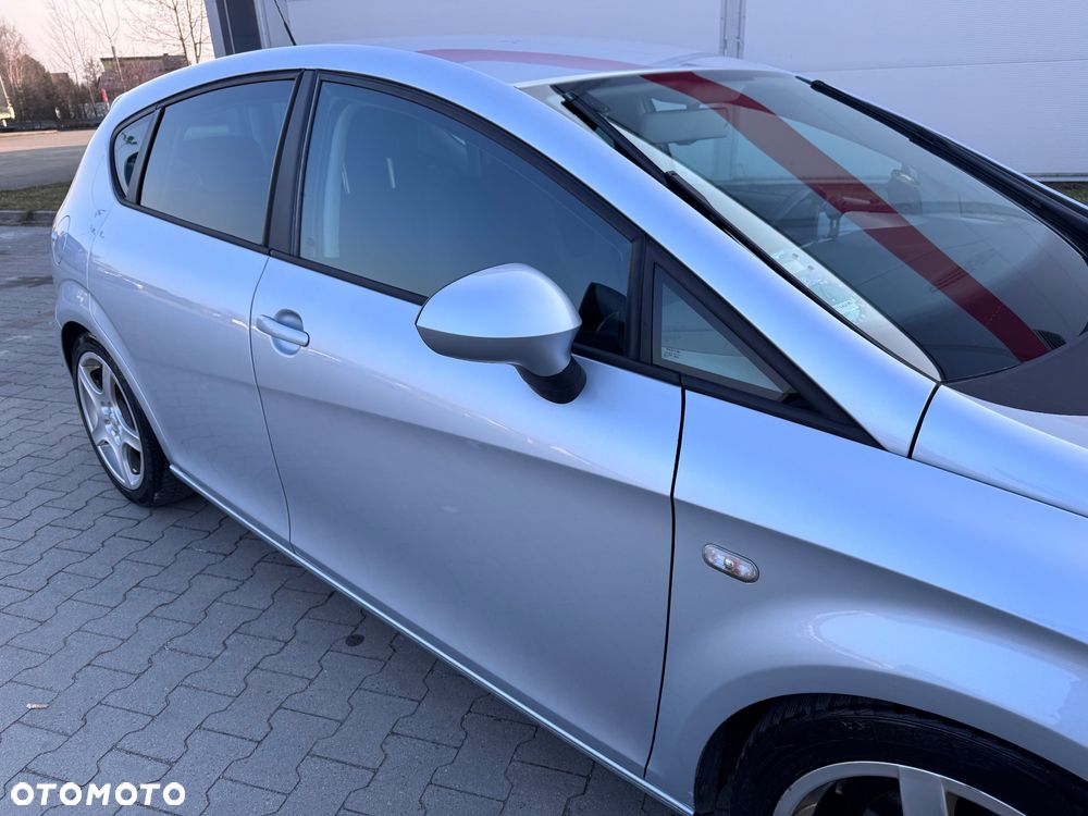Seat Leon 2.0 TDI DPF DSG Sport - 23