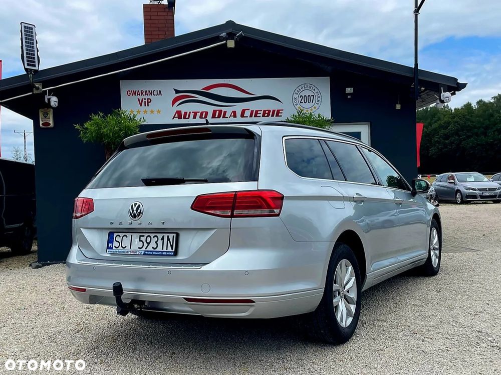 Volkswagen Passat 2.0 TDI (BlueMotion Technology) DSG Highline - 6