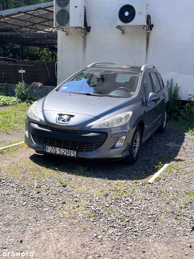 Peugeot 308 - 1