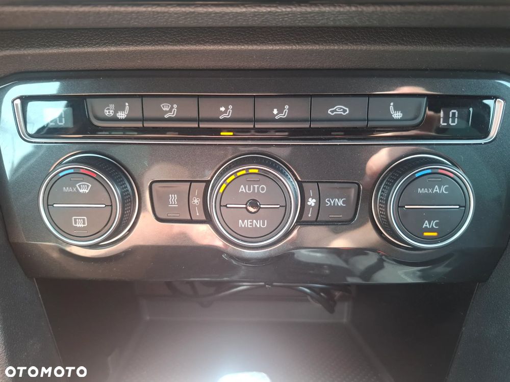 Volkswagen Tiguan 2.0 TDI SCR (BlueMotion Technology) DSG Highline - 24
