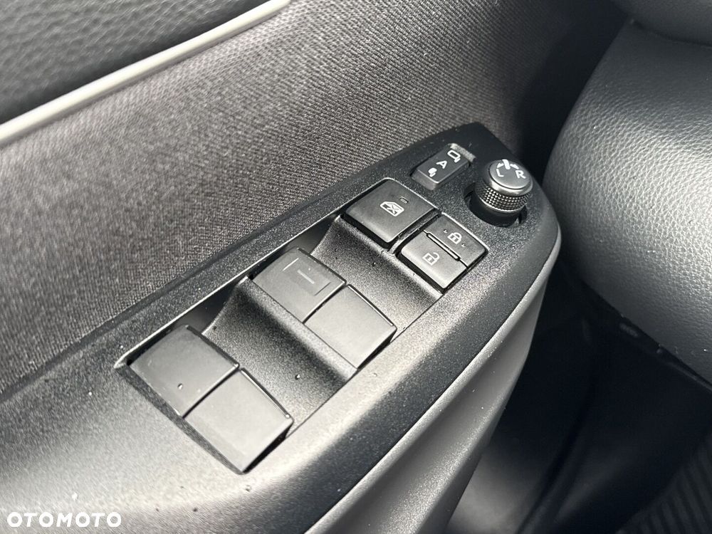 Toyota Yaris Cross Hybrid 1.5 Style - 30
