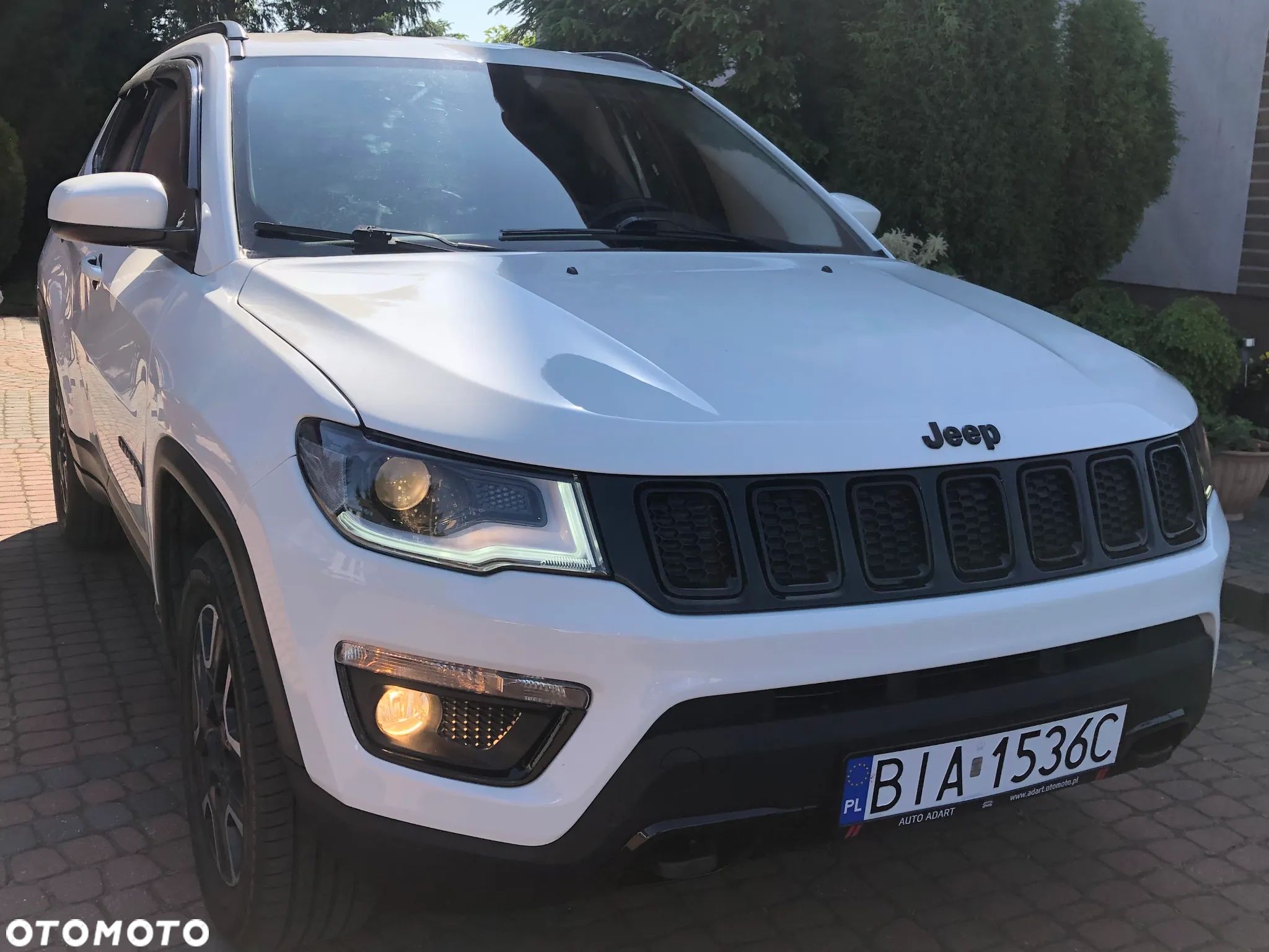 Jeep Compass - 1