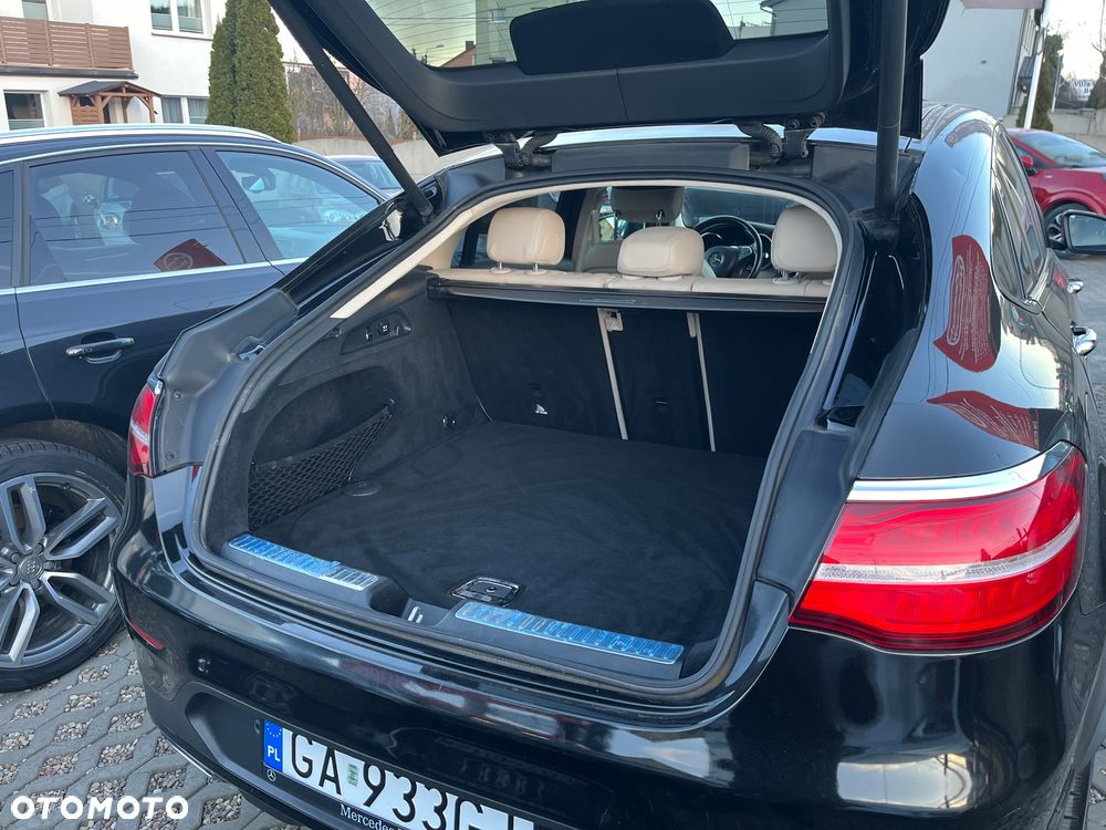 Mercedes-Benz GLC - 15