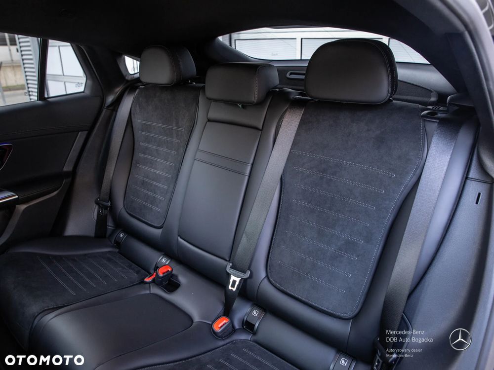 Mercedes-Benz GLC 200 d mHEV 4-Matic AMG Line - 13