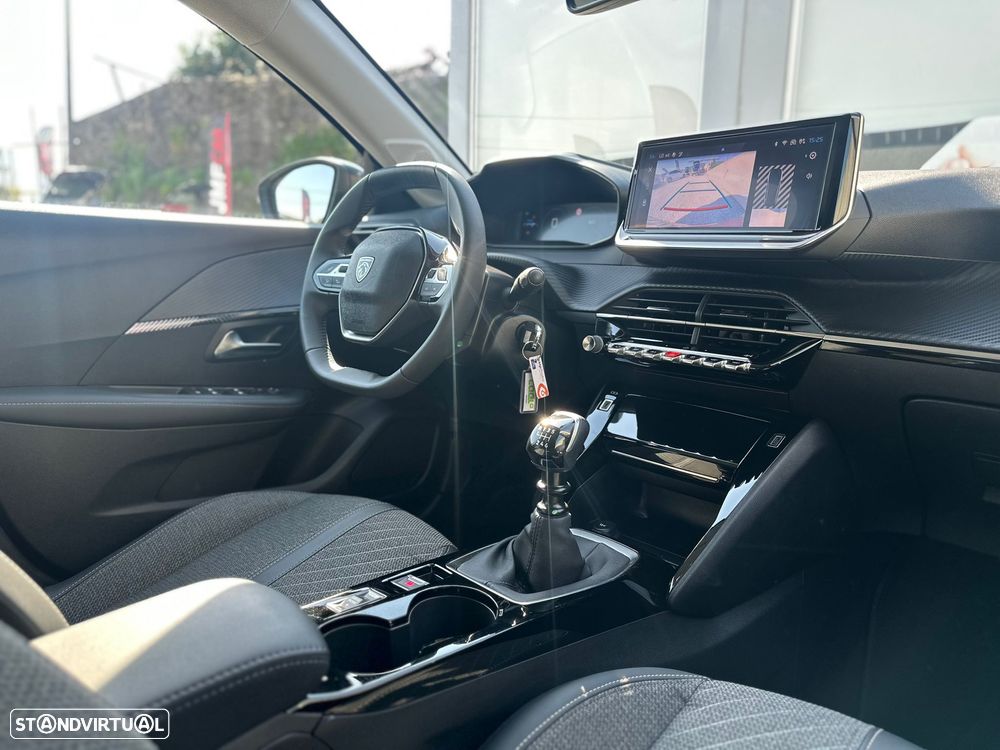 Peugeot 208 1.2 PureTech Allure Pack - 21