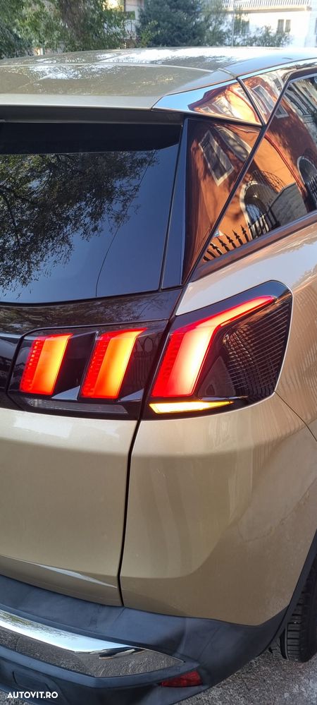 Peugeot 3008 1.6 BlueHDI S&S EAT6 Allure - 29