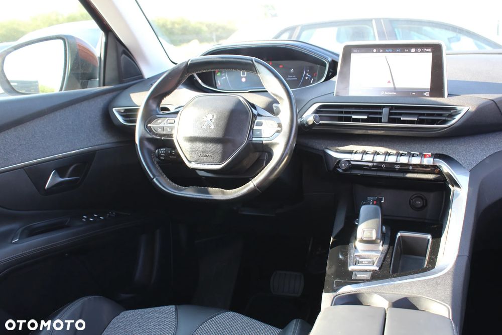 Peugeot 3008 1.6 THP Allure S&S EAT6 - 21