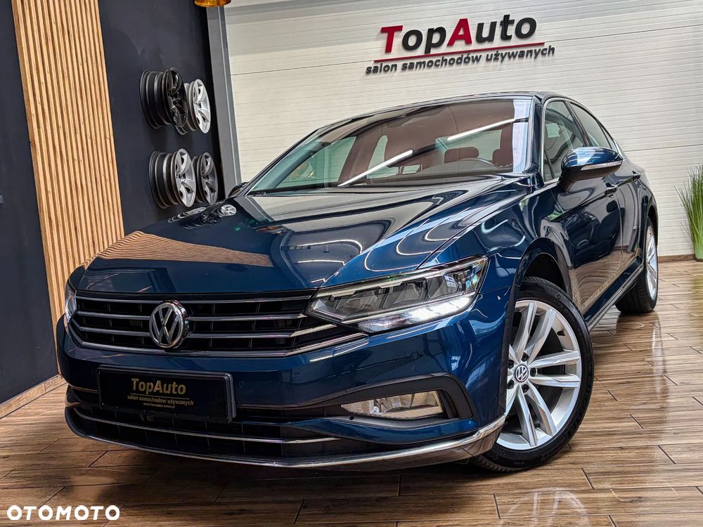 Volkswagen Passat 1.5 TSI EVO Highline DSG - 1