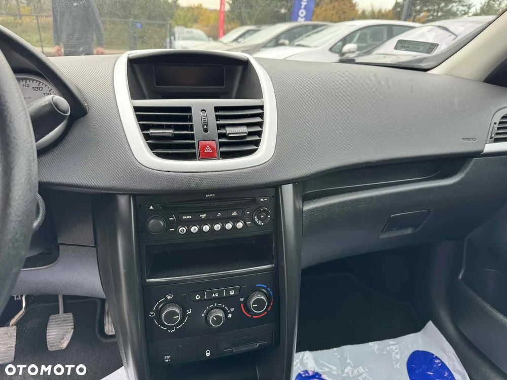 Peugeot 207 1.4 Trendy - 14