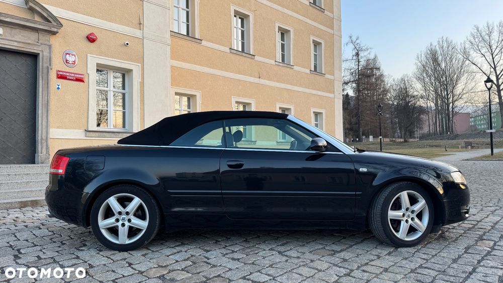 Audi A4 Cabrio 2.0 TFSI multitronic - 4