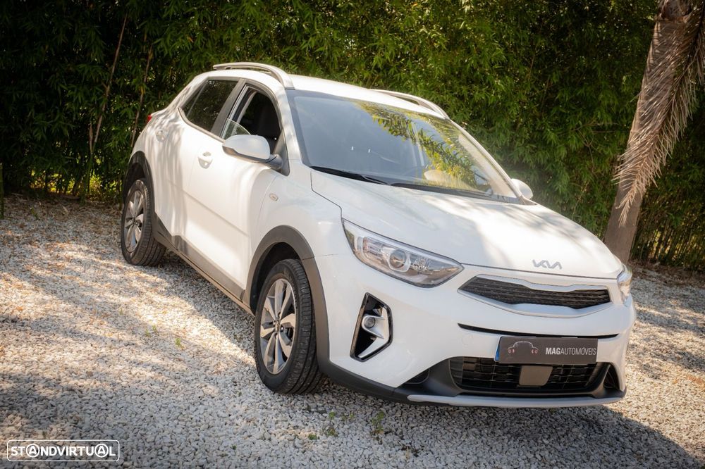 Kia Stonic 1.2 MPi Dynamic - 1