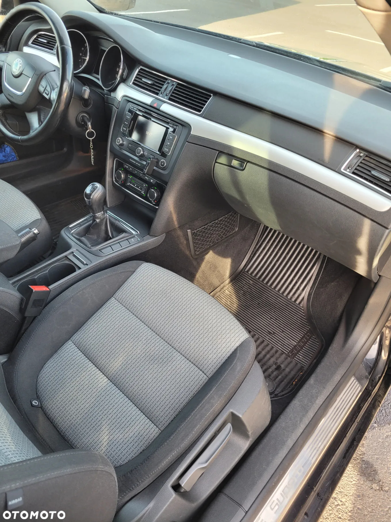Skoda Superb Combi 2.0 TDI Active - 16