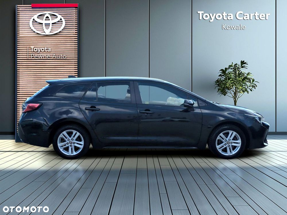 Toyota Corolla 2.0 Hybrid Comfort - 7