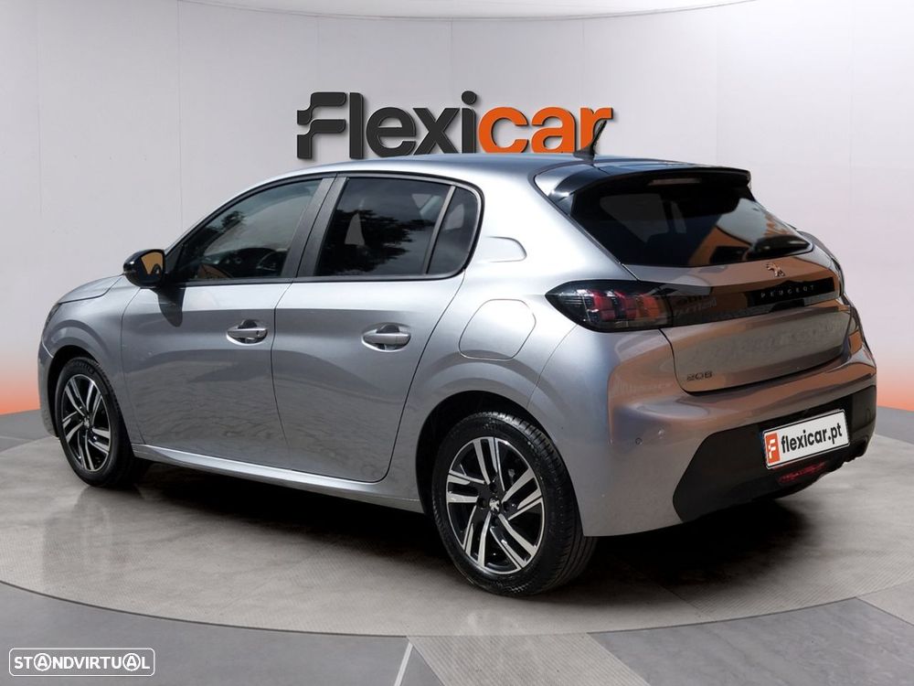Peugeot 208 - 5