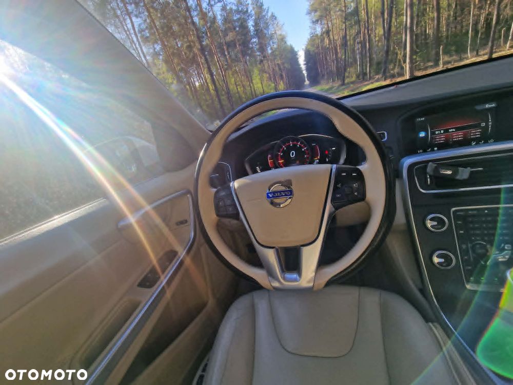 Volvo S60 - 14