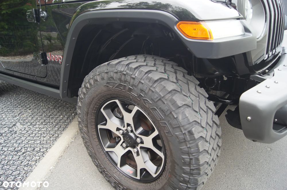 Jeep Wrangler - 28