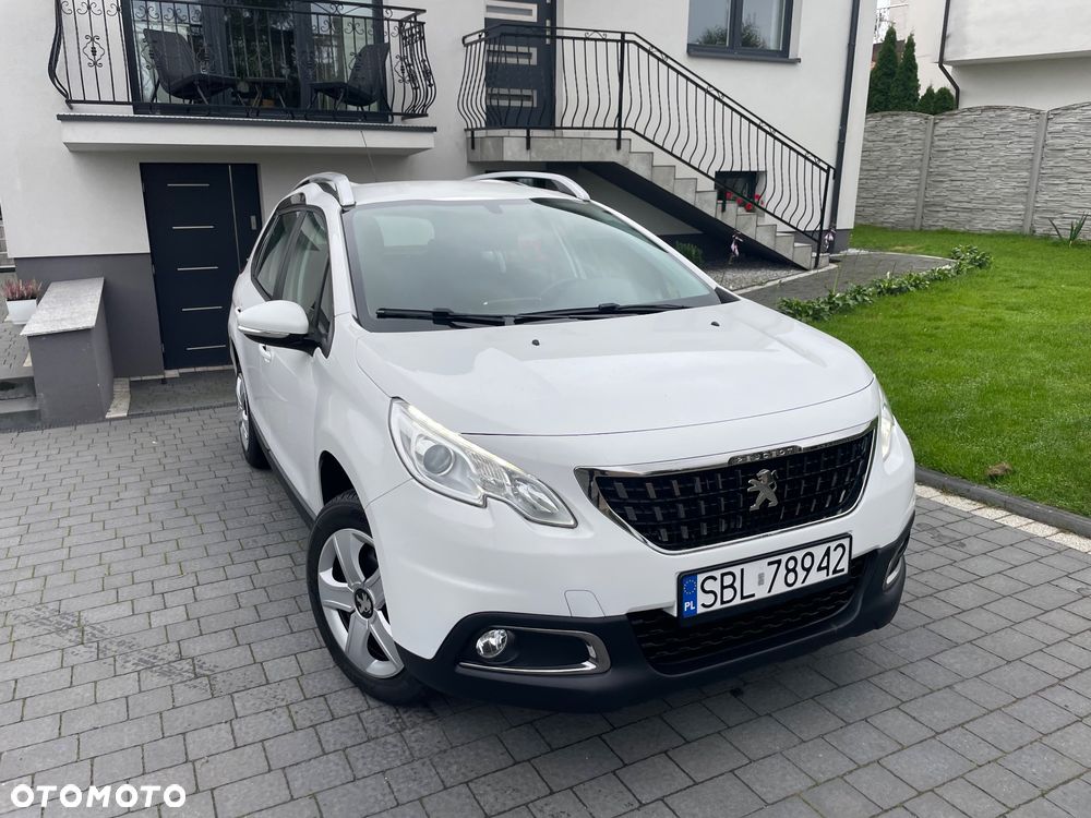 Peugeot 2008 1.2 Pure Tech Style - 3