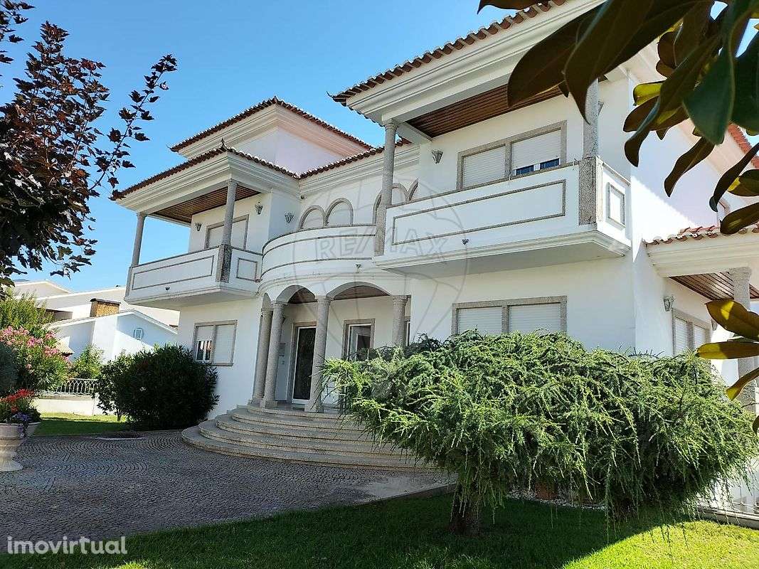 Moradia T6 para venda - Grande imagem: 4/50