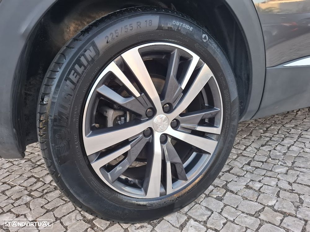 Peugeot 3008 1.2 PureTech Allure EAT8 - 50