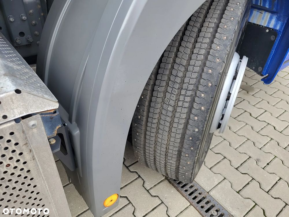 Mercedes-Benz ECONIC 2630 - 19