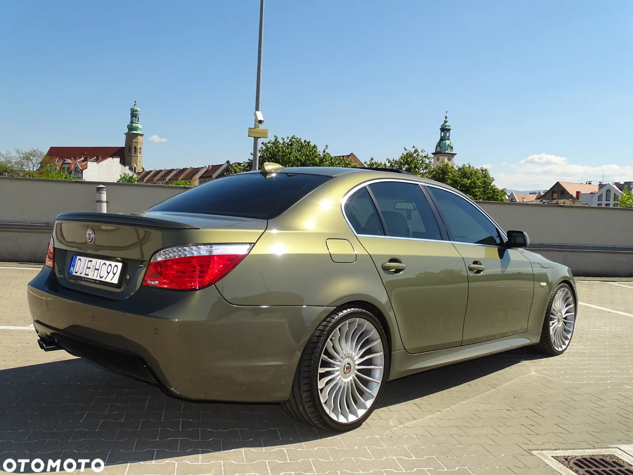 BMW Seria 5 525d Touring - 10