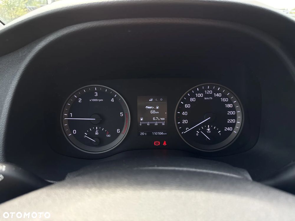 Hyundai Tucson 1.7 CRDI BlueDrive Comfort 2WD - 17