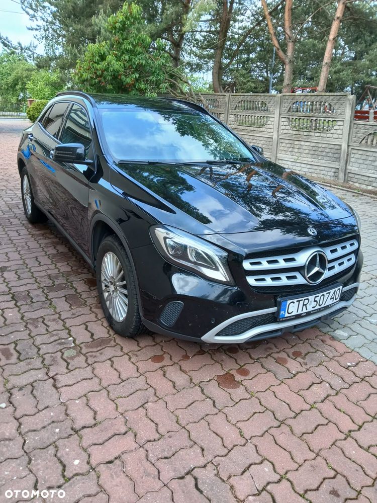 Mercedes - Benz GLA