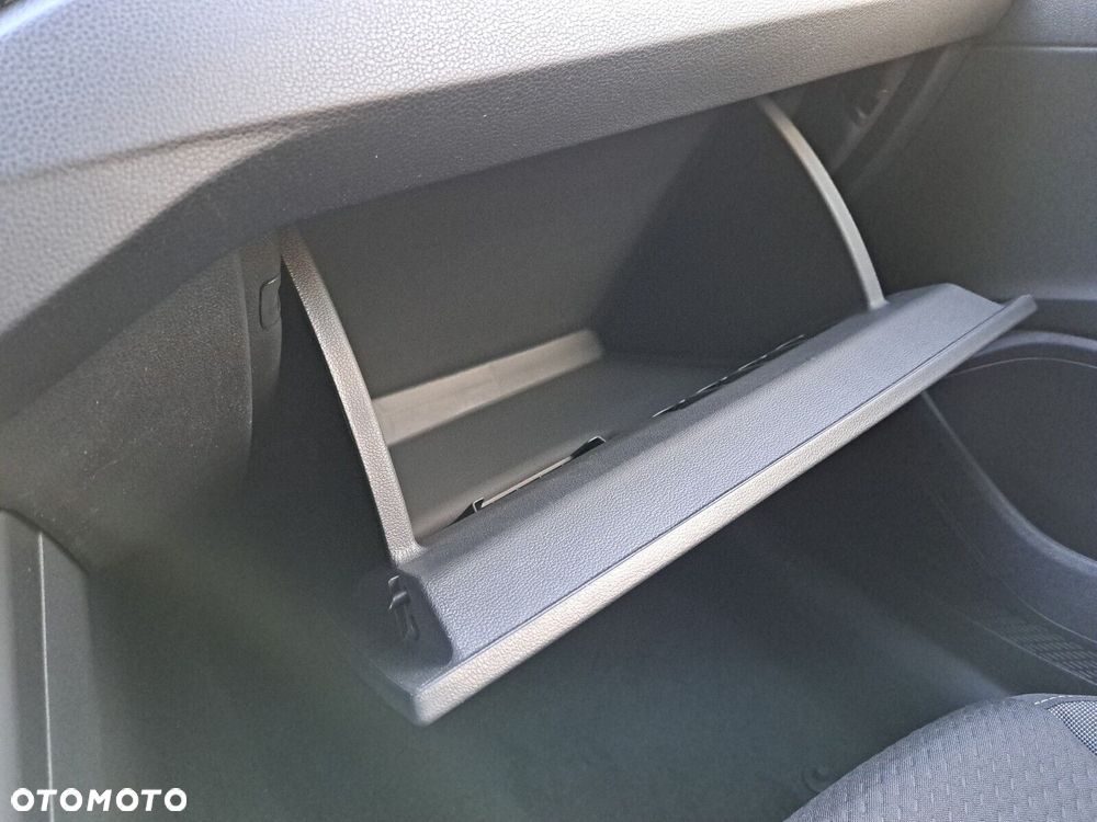 Volkswagen Taigo - 31