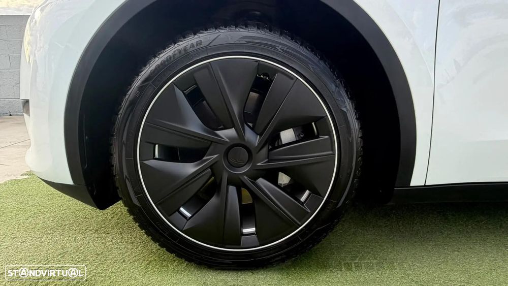 Tesla Model Y Tração Traseira - 16