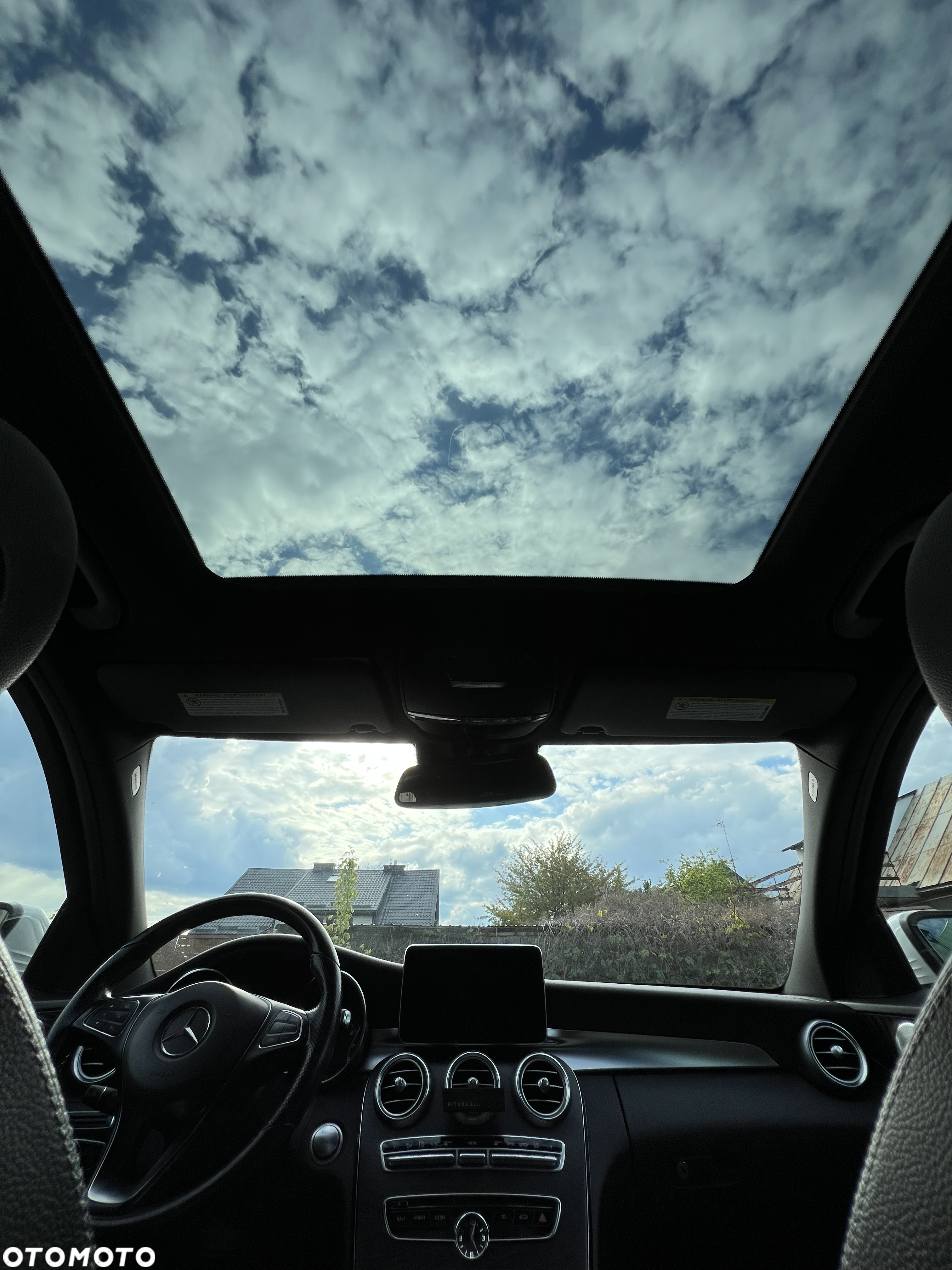 Mercedes-Benz Klasa C 300 T 7G-TRONIC AMG Line - 13