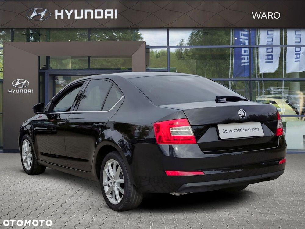 Skoda Octavia 1.4 TSI Style DSG - 4