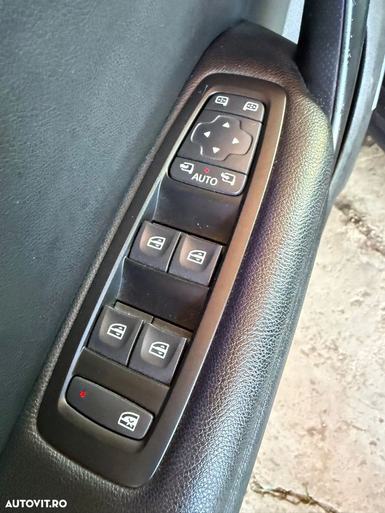 Renault Megane ENERGY dCi 110 Start & Stopp Bose Edition - 12