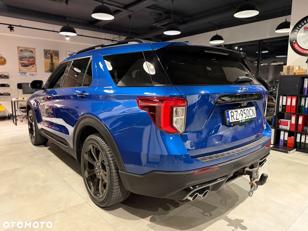 Ford Explorer - 5