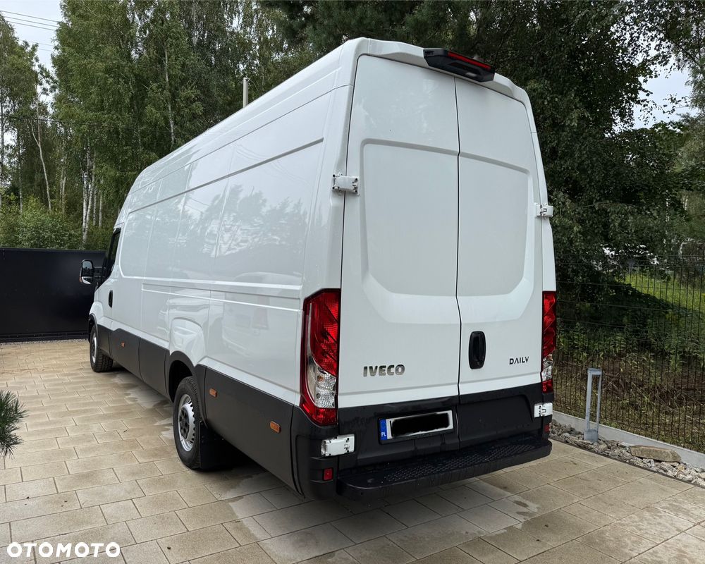 Iveco DAILY 35S18 - 3