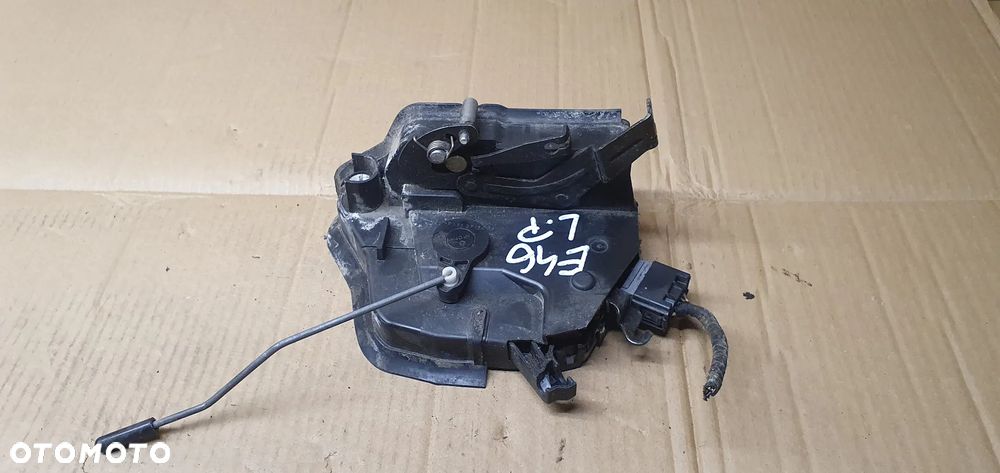 Zamek lewy przód przedni lewy BMW E46 Europa 8253431 - 5