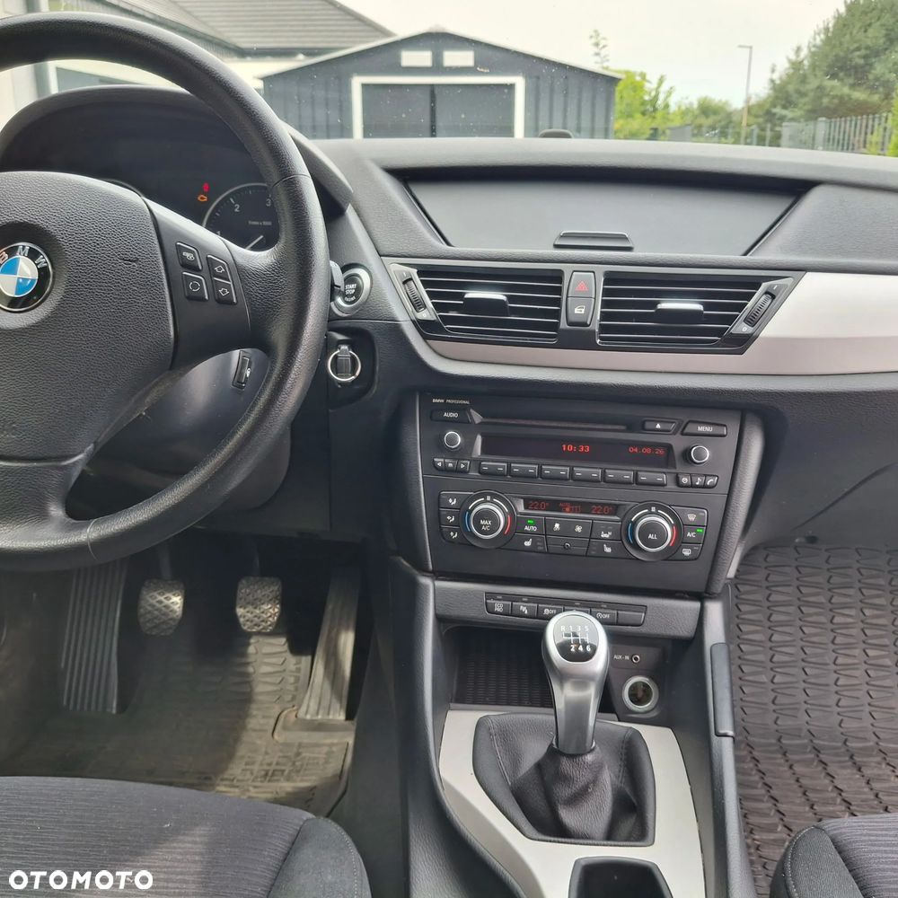 BMW X1 xDrive20d - 8