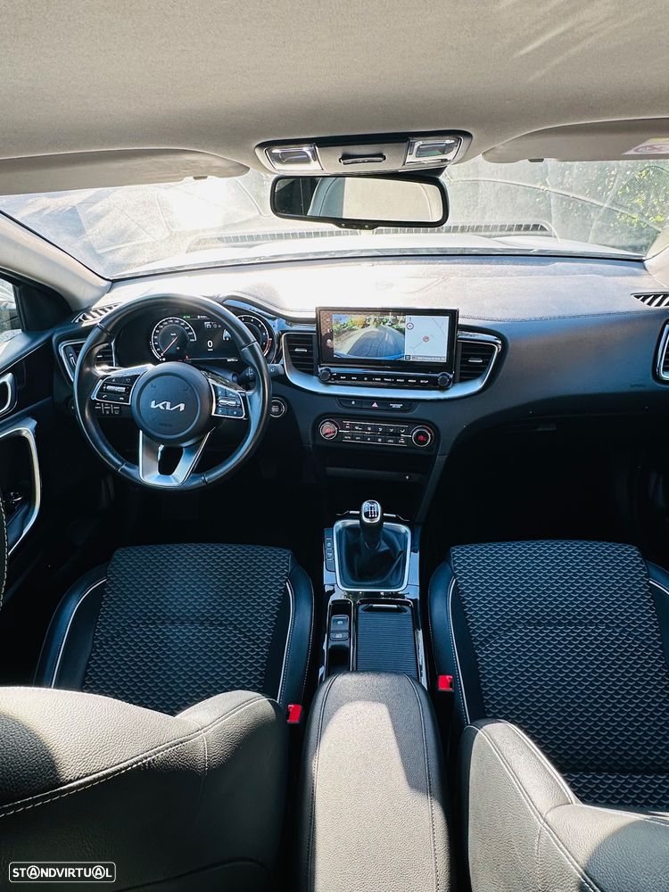 Kia XCeed 1.0 T-GDi Tech - 17