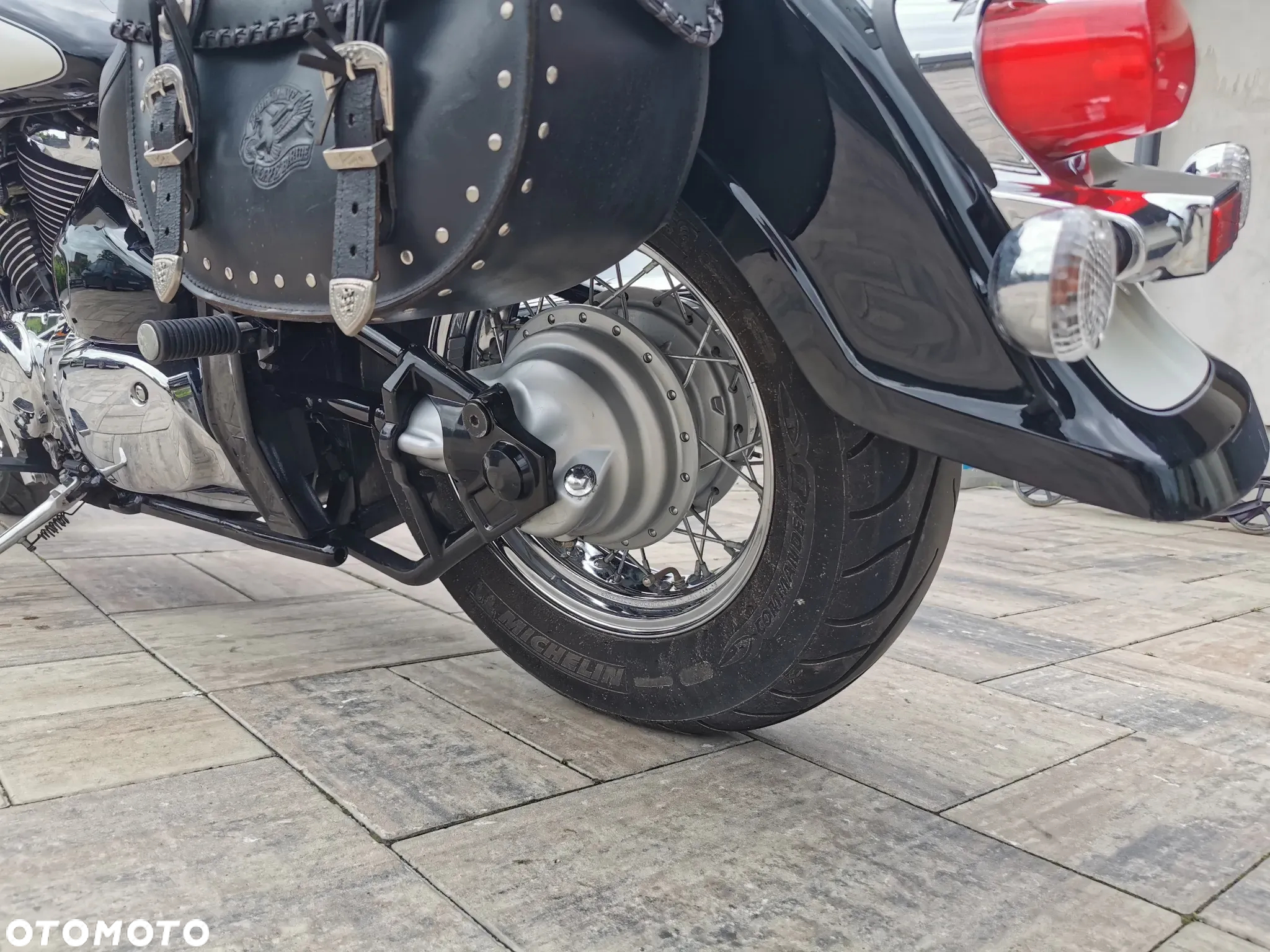 Suzuki VL 800 Volusia - 7